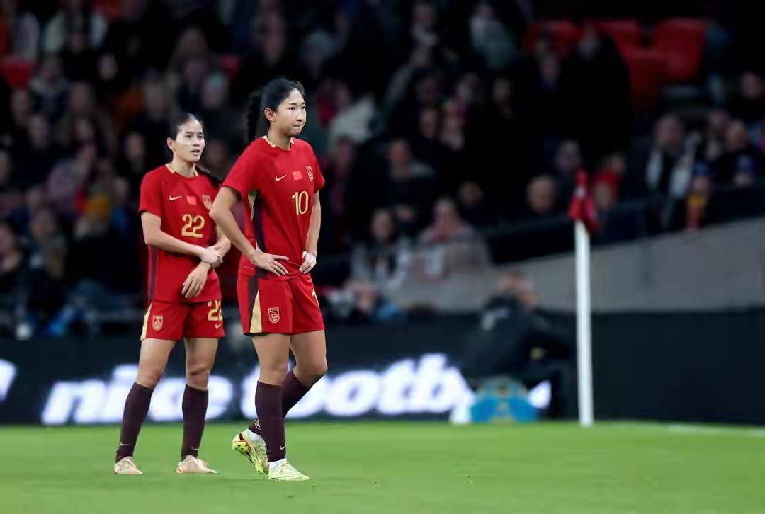 米兰体育官网-关于著名女足明星球员发布最新训练日志，备战大赛的信息