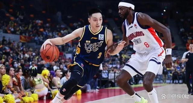 米兰体育官网-东南亚外援表现抢眼，广东队取得了一场关键胜利的简单介绍